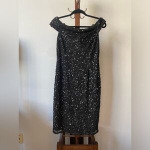 Adrianna Papell black party sequined dress. Size 8